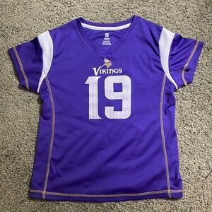 Vikings Woman’s Shirt Number 19